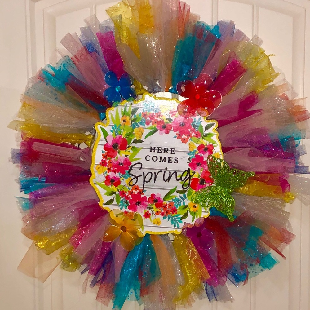 Spring Tulle Wreath